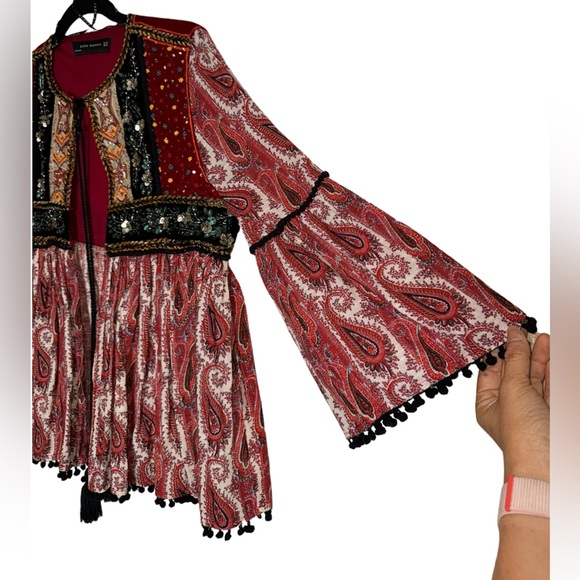 🌺 ZARA Embroidered Velvet Boho Top - Picture 3 of 15